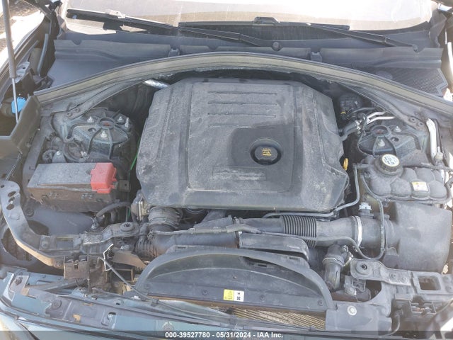 2017 JAGUAR F-PACE SADCK2BN1HA095478 Photo 9