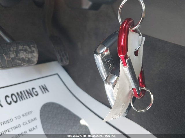 2017 JAGUAR F-PACE SADCK2BN1HA095478 Photo 10