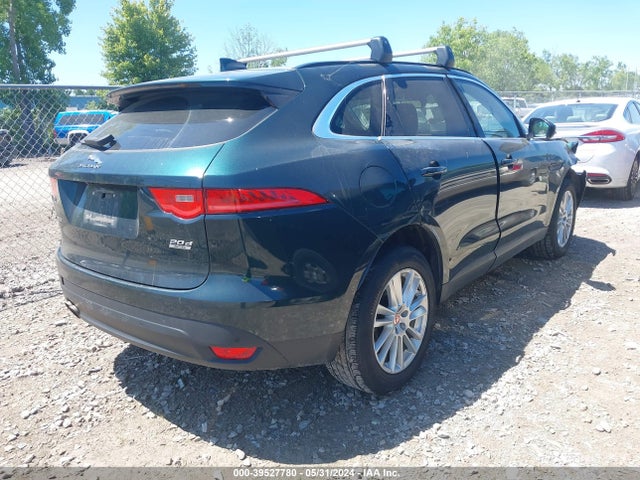 2017 JAGUAR F-PACE SADCK2BN1HA095478 Photo 3