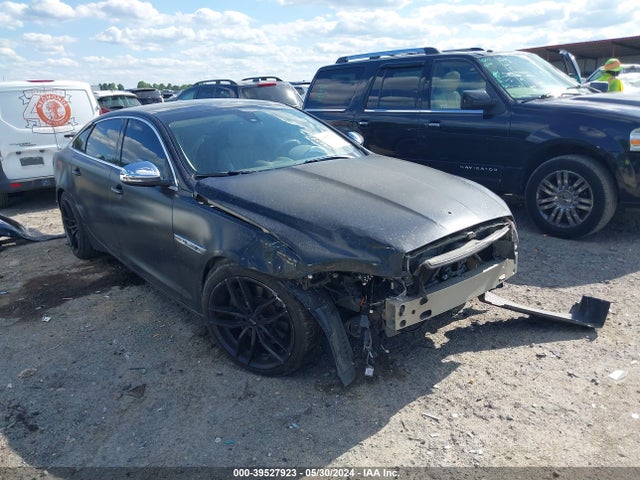 2012 JAGUAR XJ SAJWA2GB5CLV23139 Photo 0