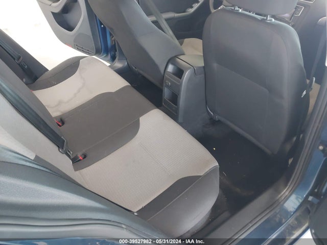 3VW2B7AJ1JM262625 Volkswagen Jetta 1.4t S