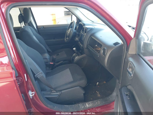 1C4NJRBB6FD207273 Jeep Patriot Altitude Edition