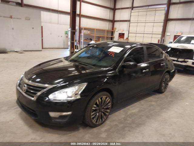 Nissan Altima 2.5 S 2015 1N4AL3AP3FC414038 Image 2