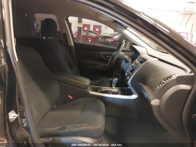 Nissan Altima 2.5 S 2015 1N4AL3AP3FC414038 Image 5