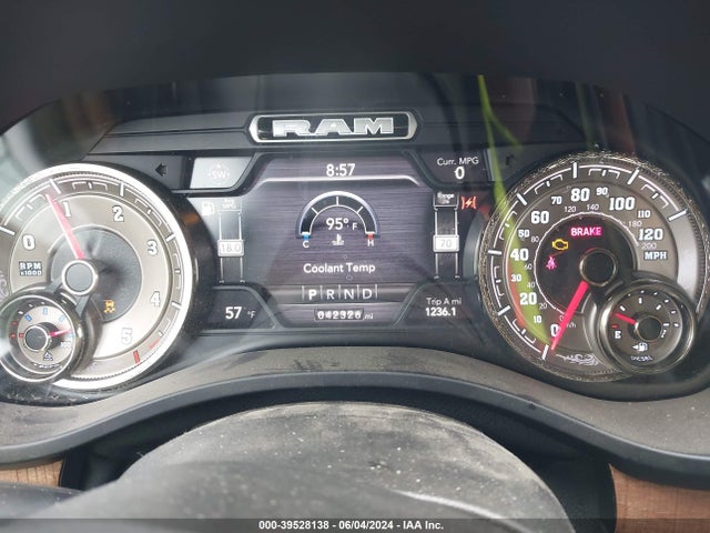 1C6SRFKM2NN163137 RAM 1500 Limited Longhorn  4x4 5'7 Box
