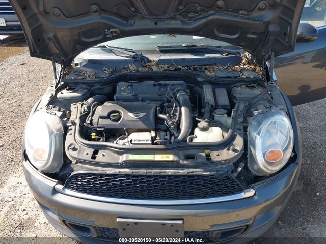 2011 MINI COOPER S CLUBMAN WMWZG3C52BTY31039 Photo 9