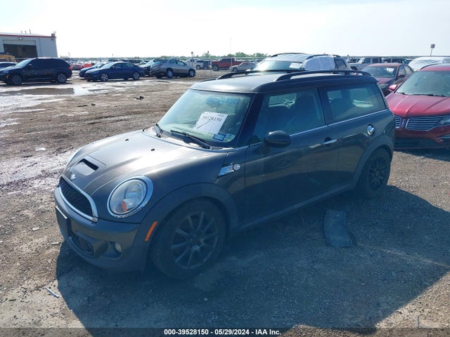 2011 MINI COOPER S CLUBMAN WMWZG3C52BTY31039 Photo 1