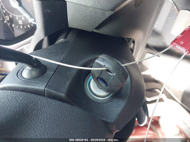 Ford ESCAPE S 2018 1FMCU0F75JUC05728 Image 11
