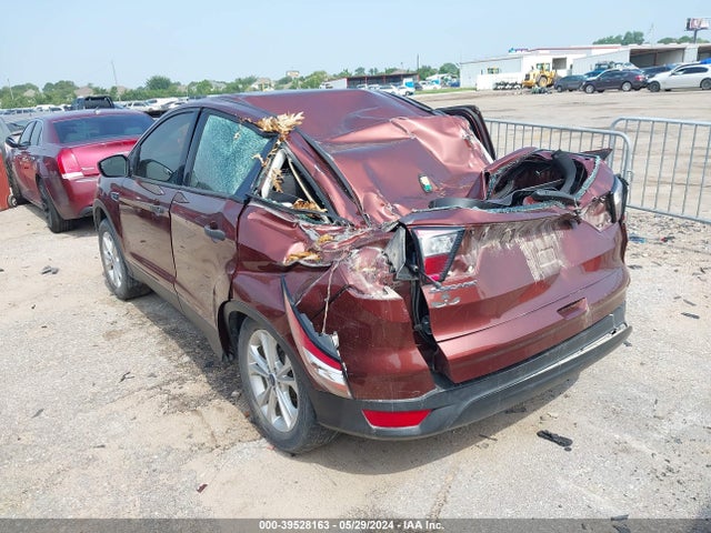 Ford ESCAPE S 2018 1FMCU0F75JUC05728 Image 3