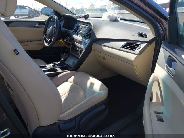 Hyundai Sonata 2017 5NPE24AF3HH584578 Image 5