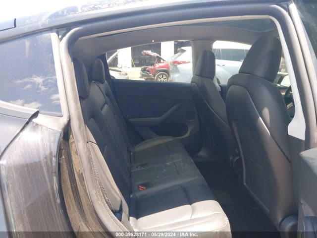 2024 TESLA MODEL Y 7SAYGDEE1RA251456 Photo 7