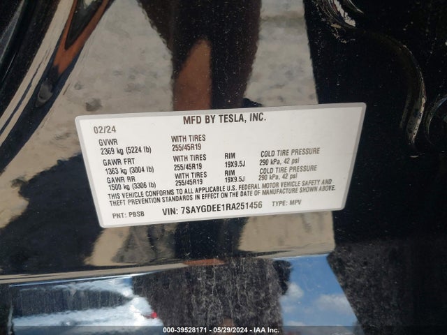 2024 TESLA MODEL Y 7SAYGDEE1RA251456 Photo 8