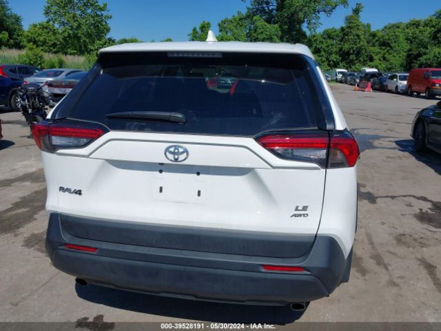 2T3F1RFV9PC372233 Toyota RAV4 LE