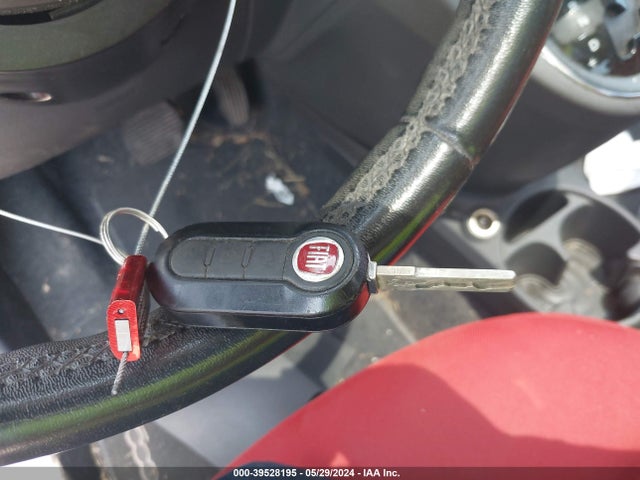 2012 FIAT 500 3C3CFFAR0CT335363 Photo 10