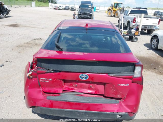 JTDL9MFU8M3030968 Toyota Prius Le Awd-e
