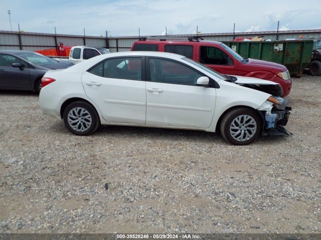 Toyota COROLLA LE 2017 5YFBURHE8HP649676 Image 14