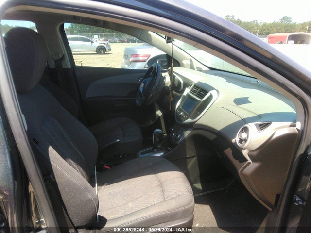 Chevrolet Sonic Lt Auto 2017 1G1JD5SH7H4143369 Image 5