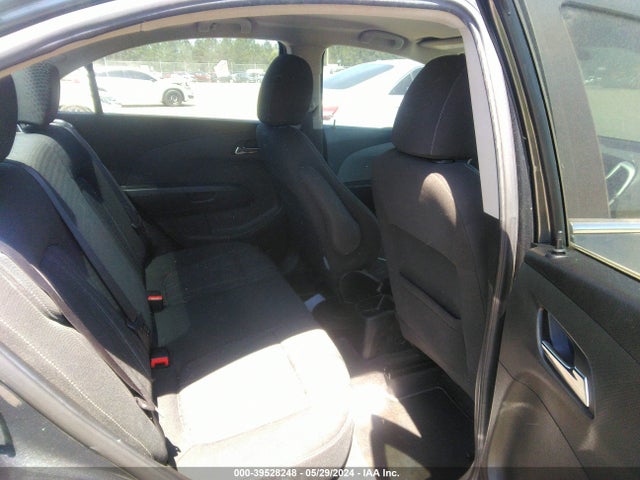 Chevrolet Sonic Lt Auto 2017 1G1JD5SH7H4143369 Image 8