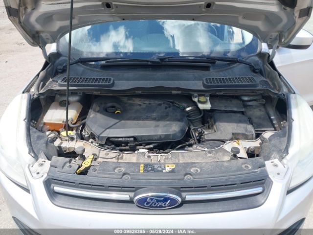 1FMCU0GX4EUD94215 Ford ESCAPE SE