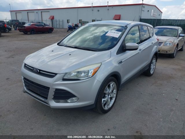 1FMCU0GX4EUD94215 Ford ESCAPE SE