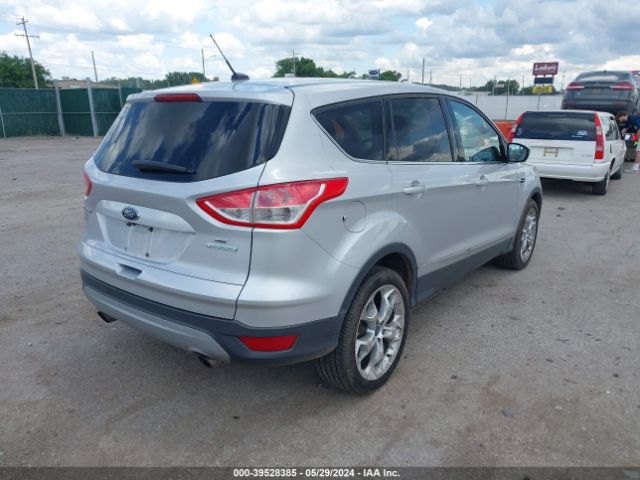 1FMCU0GX4EUD94215 Ford ESCAPE SE