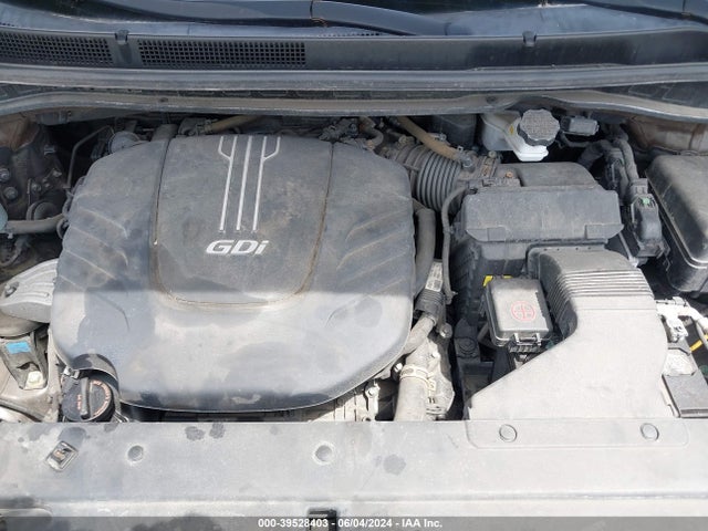 KIA SEDONA LX 2016 KNDMB5C12G6165889 Image 10