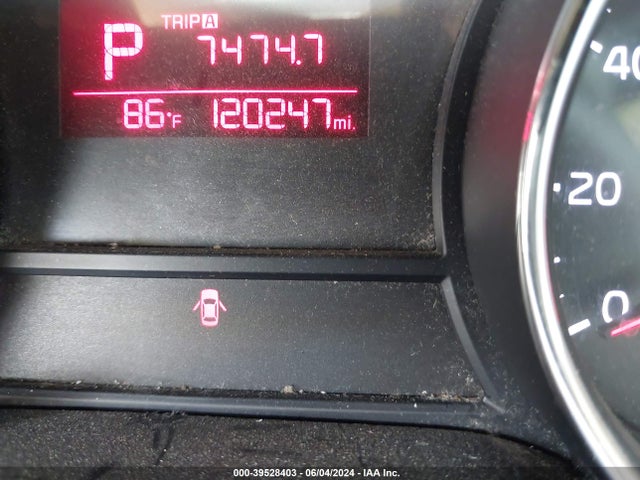KIA SEDONA LX 2016 KNDMB5C12G6165889 Image 7