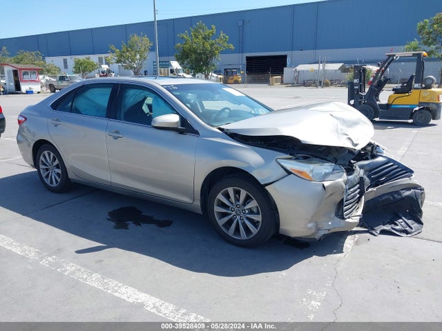 Toyota CAMRY XLE 2017 4T1BF1FK5HU655003 главное изображение