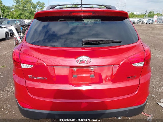Hyundai TUCSON SE 2015 KM8JU3AG6FU040120 Image 16