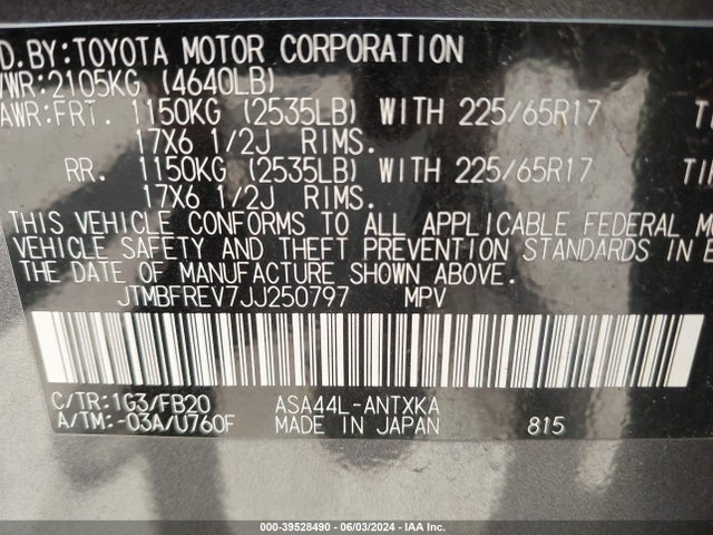 Toyota RAV4 LE 2018 JTMBFREV7JJ250797 Image 9