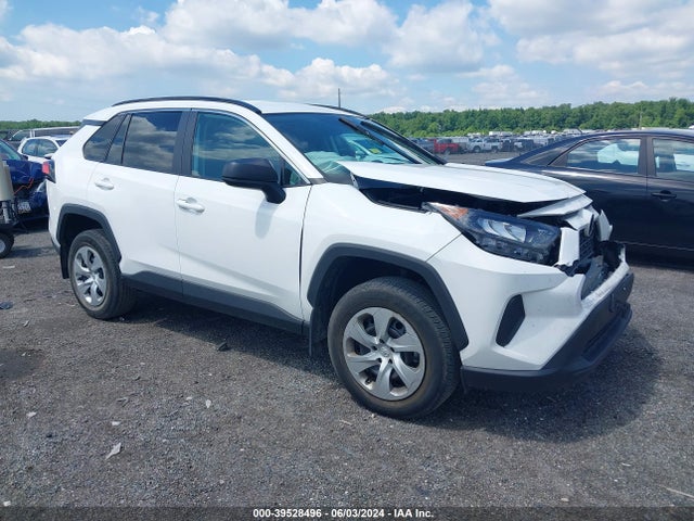 Toyota RAV4 LE 2020 2T3F1RFV7LW085028 головне зображення