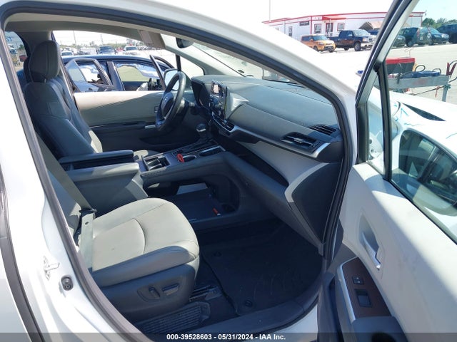 Toyota SIENNA XLE 2022 5TDYRKEC7NS084703 Image 5