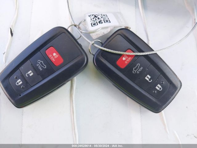 4T3RWRFV2NU055405 Toyota Rav4 Xle Hybrid