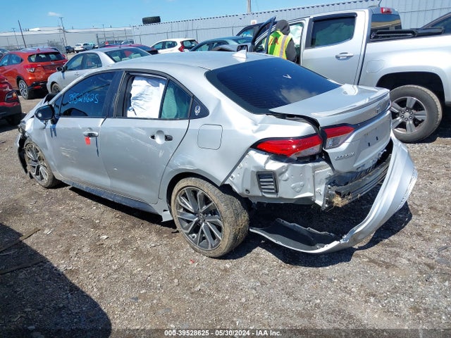 Toyota COROLLA SE 2021 5YFS4MCE8MP077898 Image 3