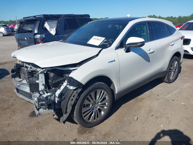 Toyota Venza Limited 2021 JTEAAAAH7MJ038509 Image 2