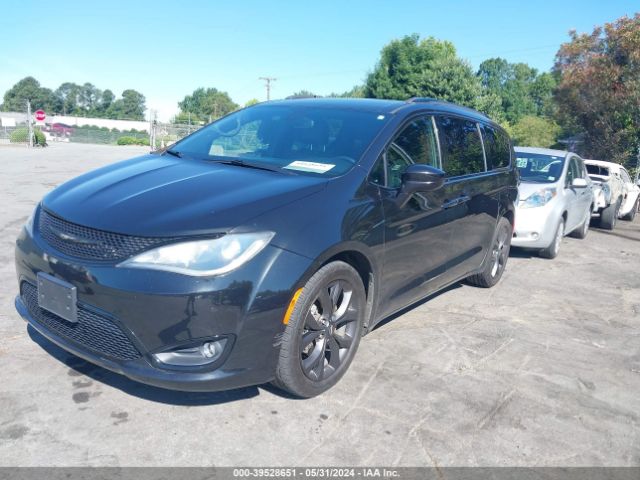 2C4RC1BG2KR733335 Chrysler Pacifica Touring L