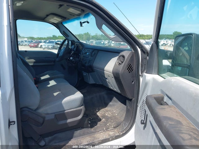 Ford F-250 Xl 2015 1FTBF2A63FED65144 Image 5