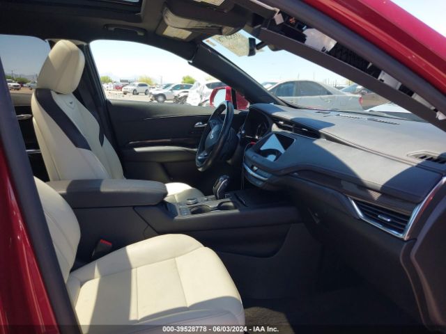 1GYFZER47KF158977 Cadillac XT4 SPORT