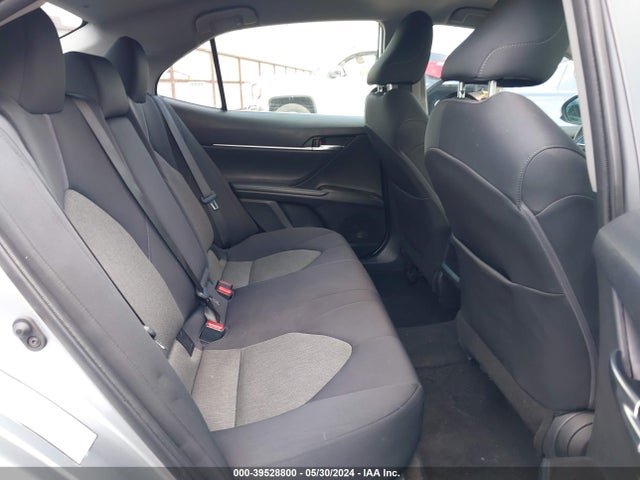 Toyota CAMRY LE 2022 4T1C11AK5NU637252 Image 8