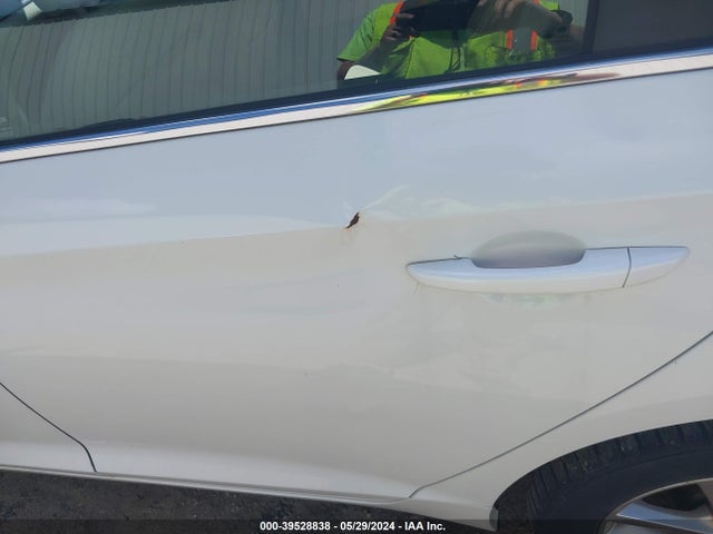 Hyundai SONATA SE 2016 5NPE24AF9GH285255 Image 14