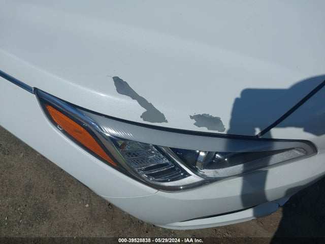Hyundai SONATA SE 2016 5NPE24AF9GH285255 Image 6