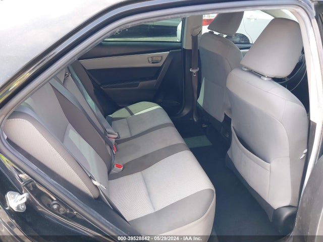 Toyota COROLLA LE 2018 5YFBURHE4JP783039 Image 8