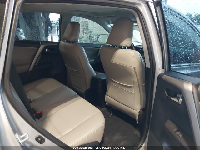 Toyota Rav4 Xle 2017 2T3WFREV1HW369619 Image 8