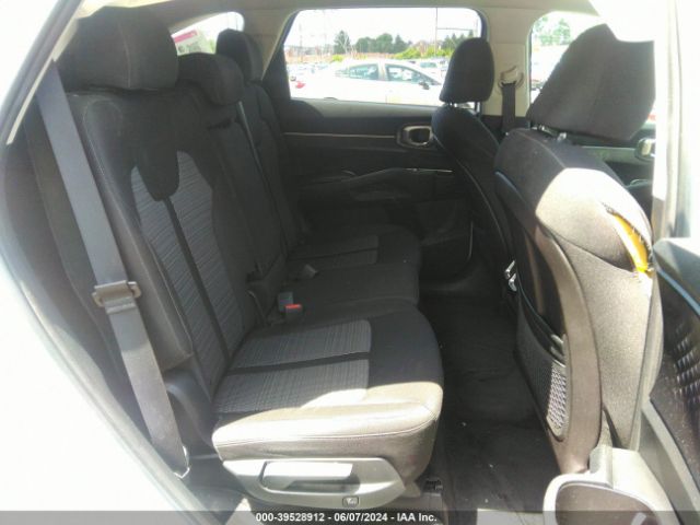 5XYRG4LC0MG045715 KIA SORENTO LX
