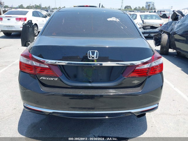 Honda ACCORD LX 2017 1HGCR2F34HA099252 Image 17