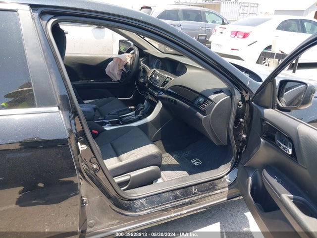 Honda ACCORD LX 2017 1HGCR2F34HA099252 Image 5
