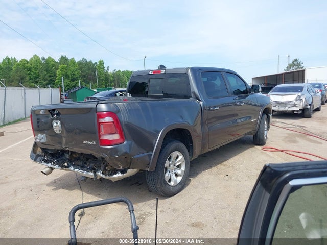 1C6SRFJT4KN735670 RAM 1500 Laramie  4x4 5'7 Box