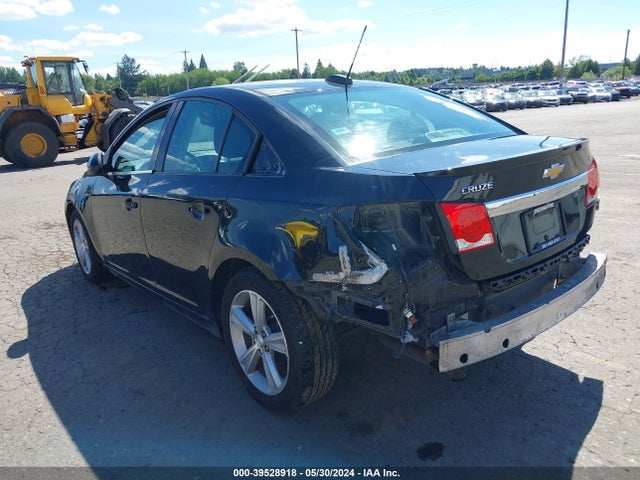 39528918 :رقم المزاد ، 1G1PE5SB3F7167277 vin ، 2015 Chevrolet Cruze 2lt Auto مزاد بيع