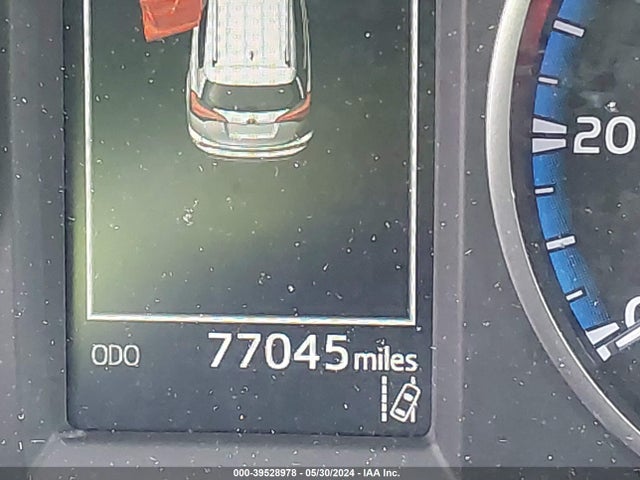 Toyota RAV4 LE 2018 2T3ZFREV3JW514226 Image 15