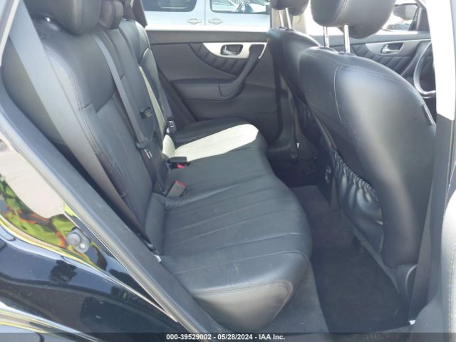 JN8CS1MU1GM671937 Infiniti QX70